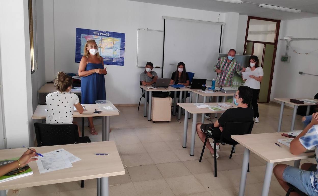 Comienza el curso de Resinado de Pinos de Juventas Forma en Talayuela