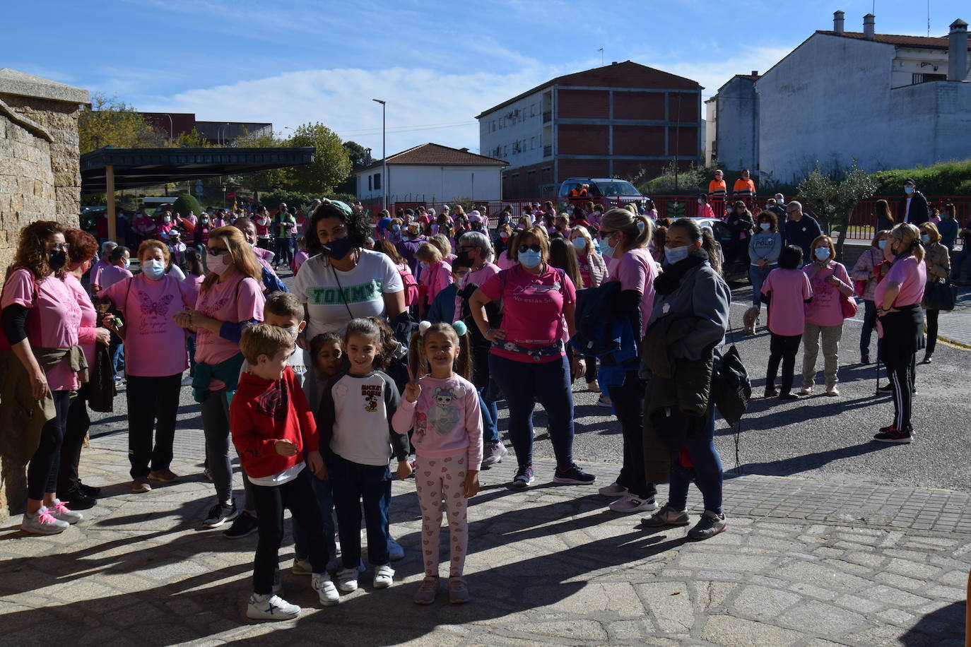 Fotos: Talayuela se vuelve a teñir de rosa