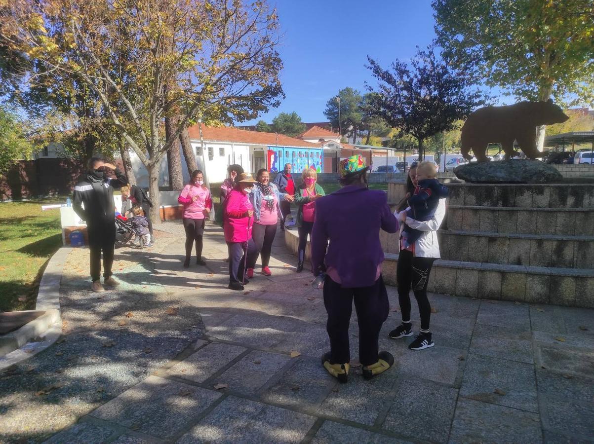 Fotos: Talayuela se vuelve a teñir de rosa