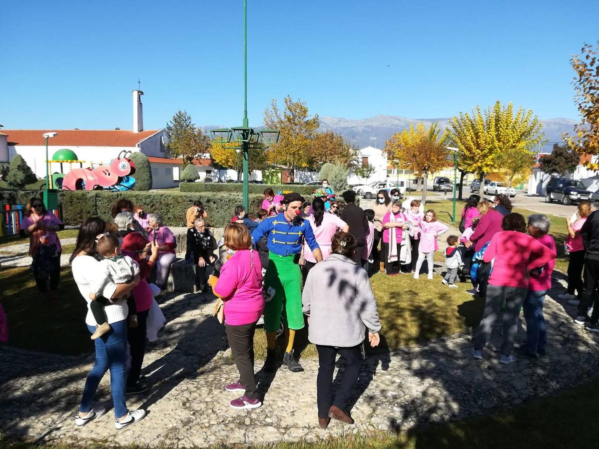Fotos: Fotogalería Marcha Rosa en Barquilla de Pinares y Santa María de las Lomas