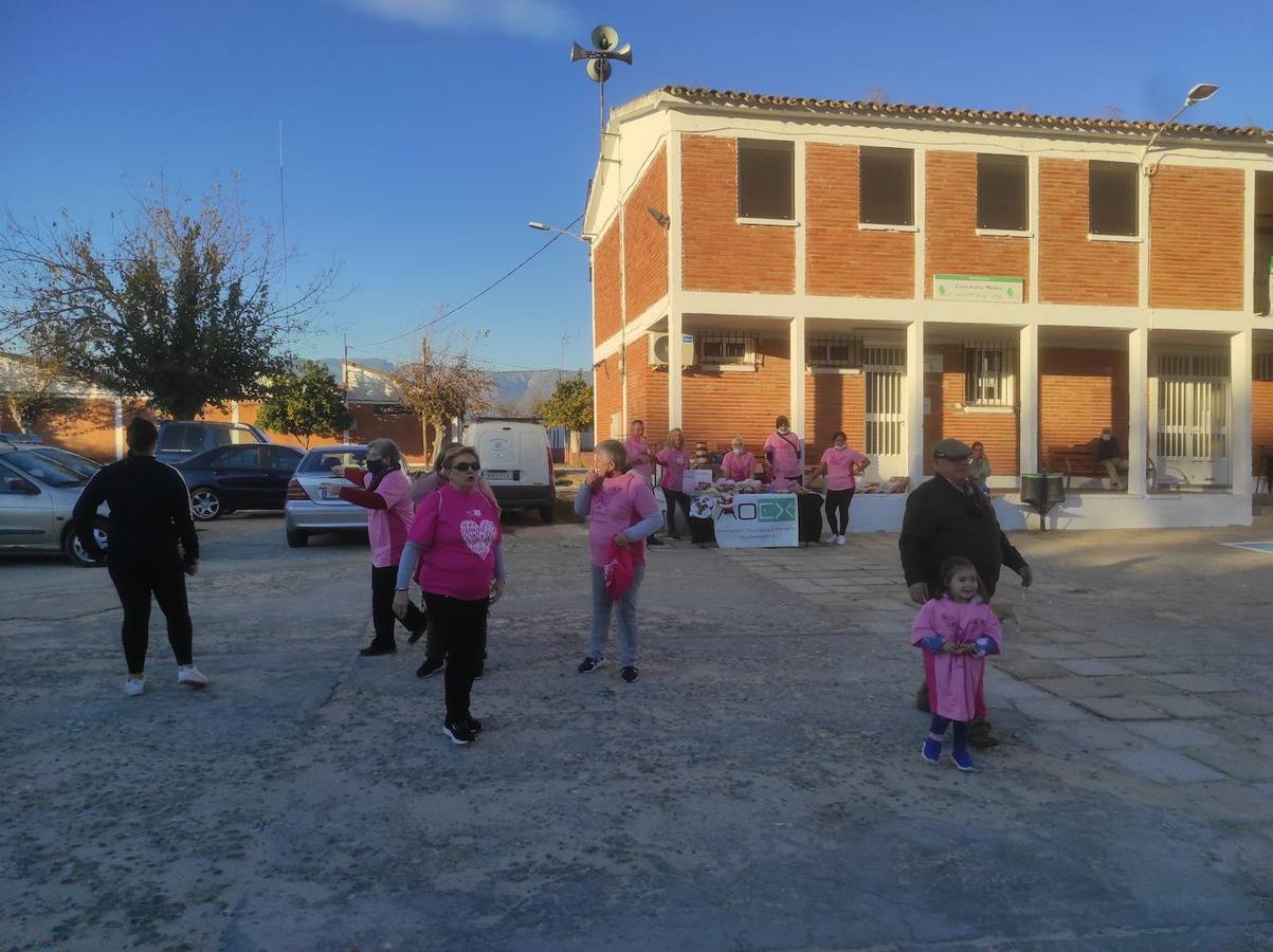Fotos: Fotogalería Marcha Rosa en Barquilla de Pinares y Santa María de las Lomas
