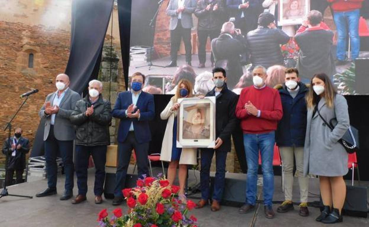 Emotivo homenaje a Charo Cordero