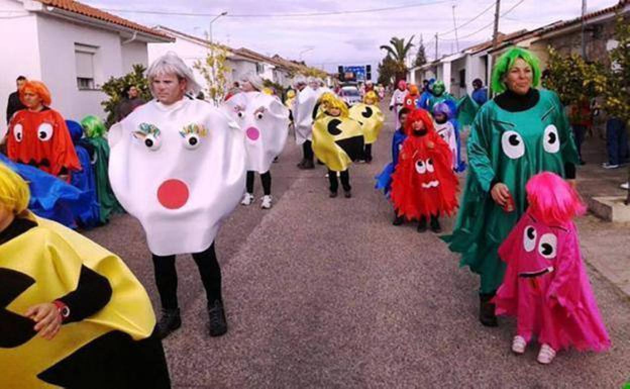 Pasacalles carnavalero en Tiétar 