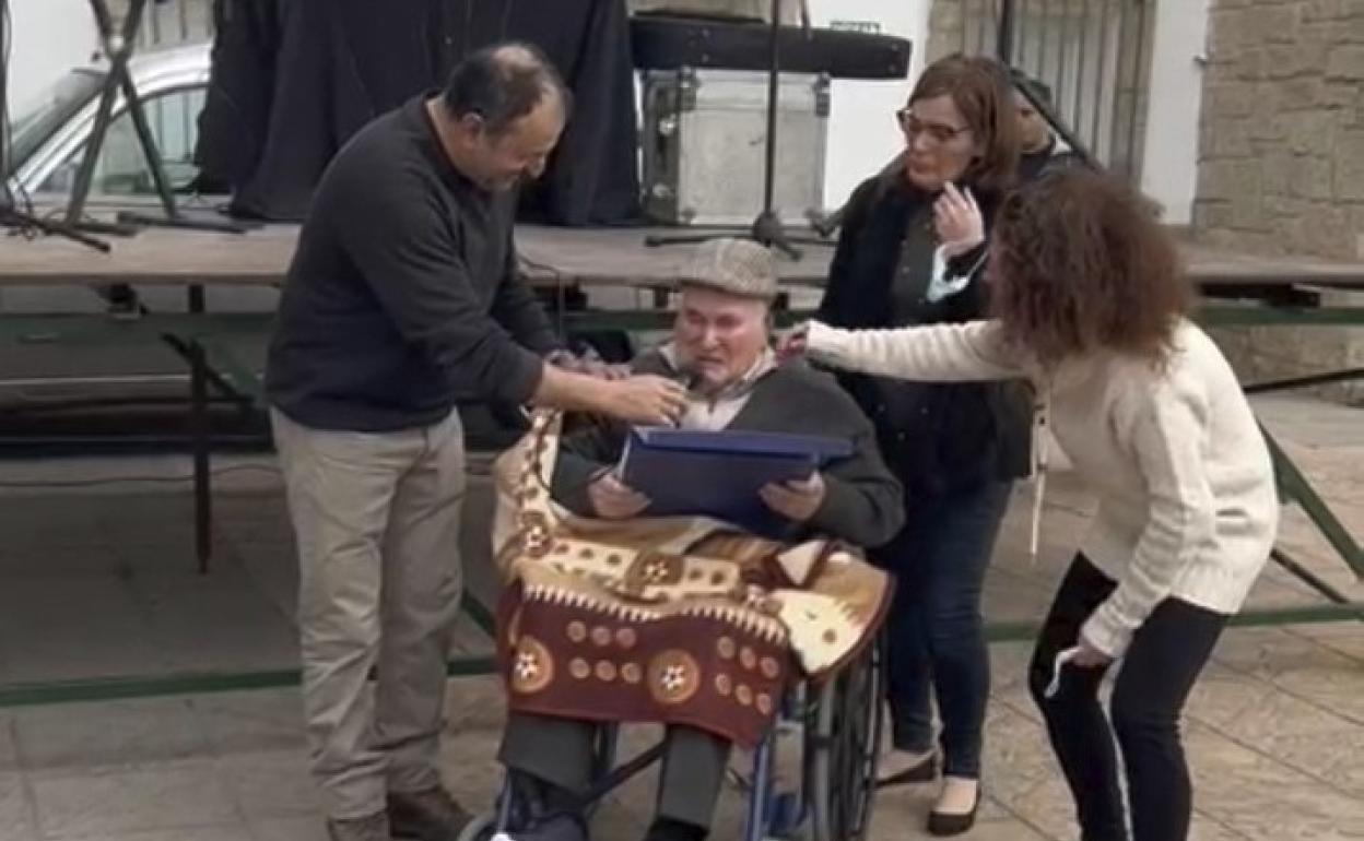 En esta edición se ha homenajeado a Eulogio Vega, de 90 años
