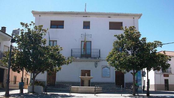 El Ayuntamiento de Talayuela acoge el último pleno de la legislatura
