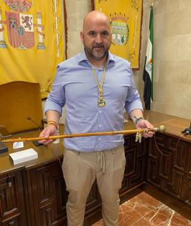 Imagen secundaria 2 - Roberto Baños, investido alcalde de Talayuela
