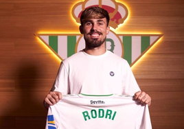 Rodri radiante tras ampliar su contrato dos temporadas más