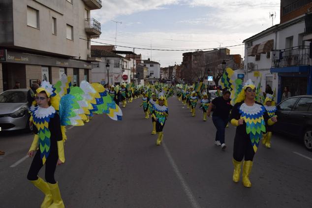 Fotos: Desfile de carrozas y comparsas Talayuela 2023