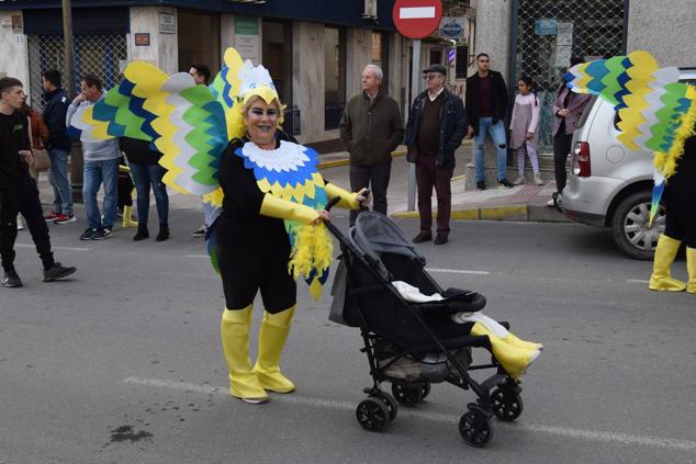 Fotos: Desfile de carrozas y comparsas Talayuela 2023