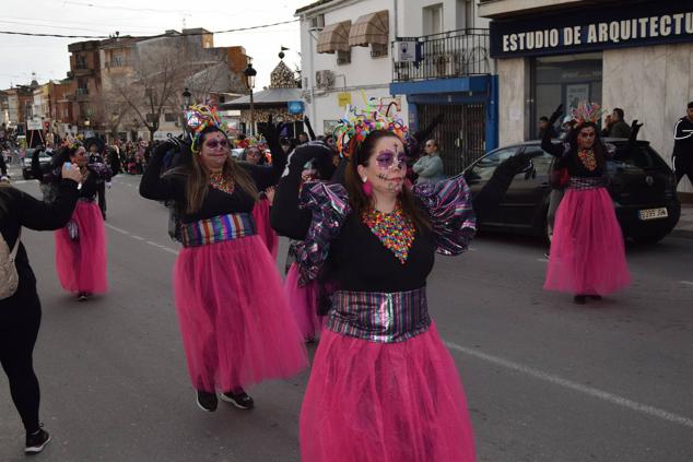 Fotos: Desfile de carrozas y comparsas Talayuela 2023