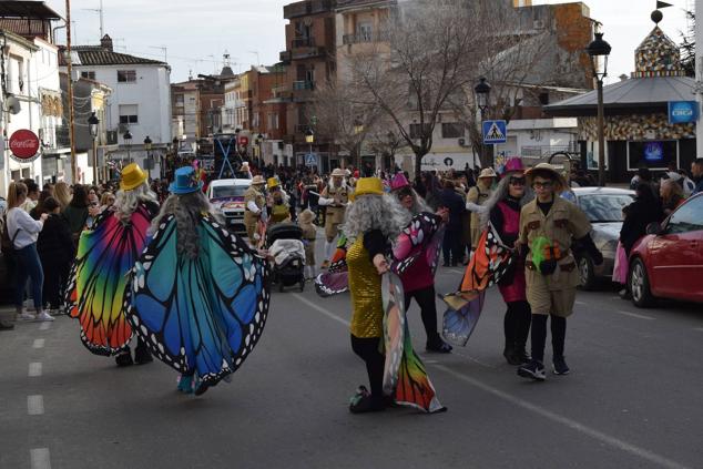 Fotos: Desfile de carrozas y comparsas Talayuela 2023
