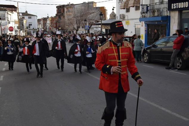 Fotos: Desfile de carrozas y comparsas Talayuela 2023