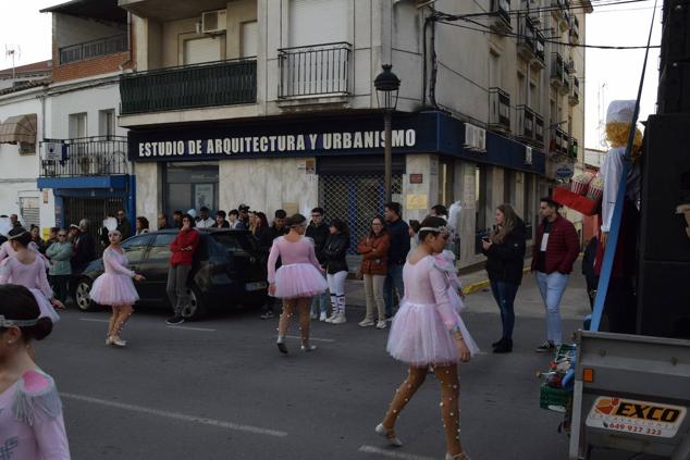 Fotos: Desfile de carrozas y comparsas Talayuela 2023