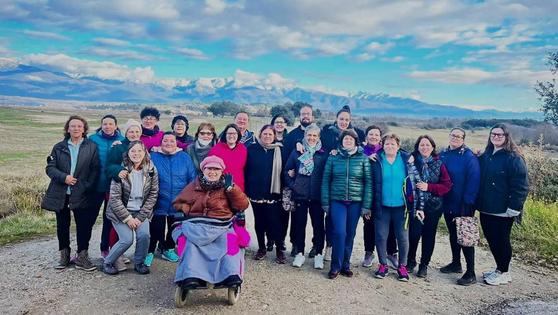Los vecinos de Barquilla de Pinares inician un ciclo de paseos saludables