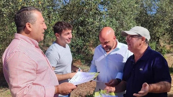 El Ayuntamiento felicita en persona a Corisco e Hijos por su premio AOVE
