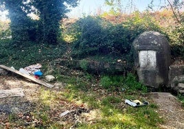 Fuente ubicada junto a la calle Arroyo Frío