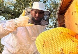 Elliot Manuel Martínez en plena tarea