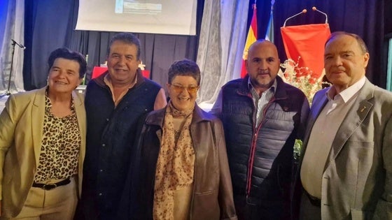 Mónica Marcos recibe el primer premio del Certamen de Relatos 'Severa Galán'