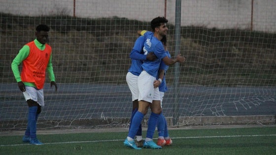 Victoria sorprendente del CP Talayuela en Plasencia, 0-1, tras una racha de cinco partidos sin ganar