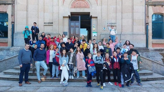 El colegio Juan Güell convoca una concentración con alumnos de Infantil
