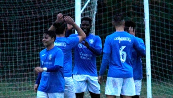 El CP Talayuela vence 2-0 al CP Casar de Cáceres en una buena segunda parte