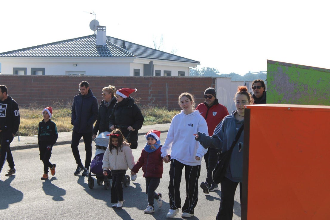 La IX Marcha Solidaria recauda más de 1.000 euros para Valencia