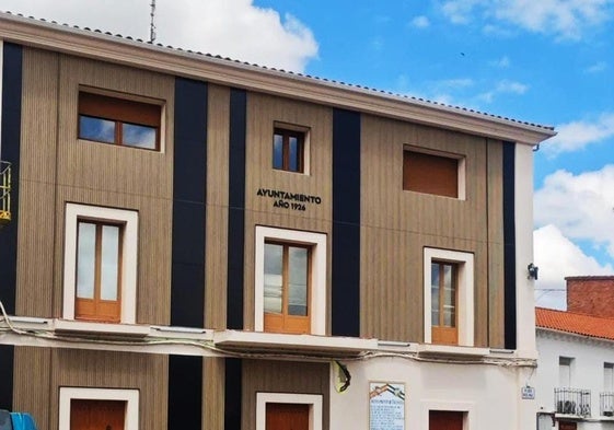 El PSOE considera la obra de la plaza Real como inapropiada para su entorno
