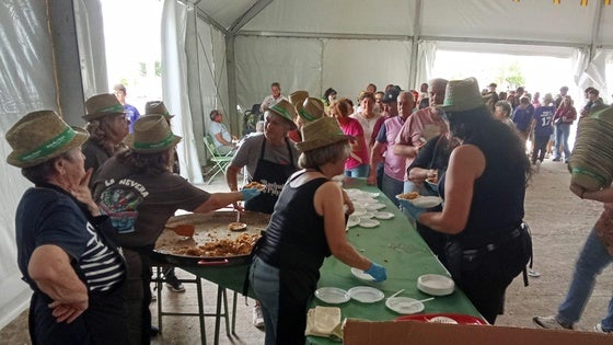 Barquilla de Pinares festeja a San Miguel