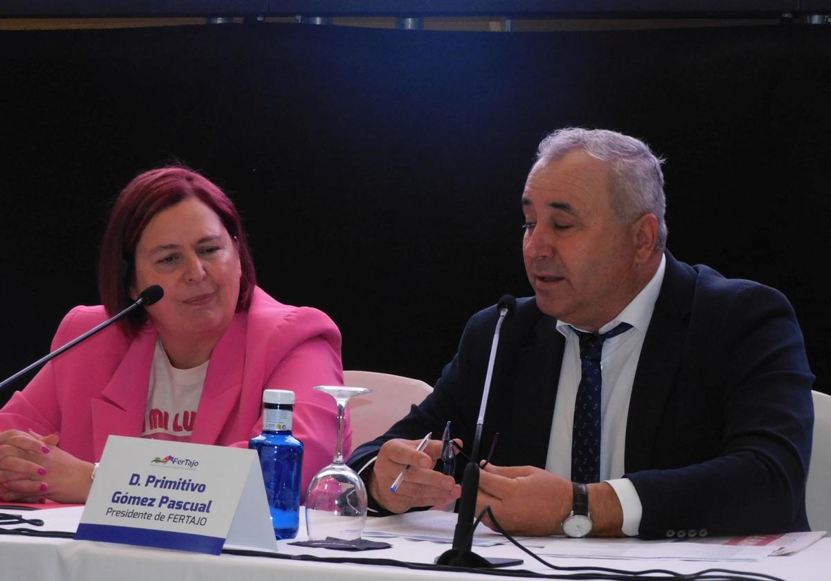 Begoña García Bernal con el presidente de Fertajo, Primitivo Gómez