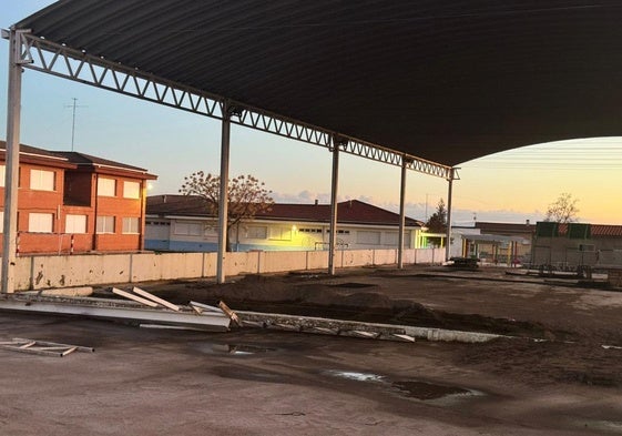 Reformar la pista polideportiva costará más de 400.000 euros