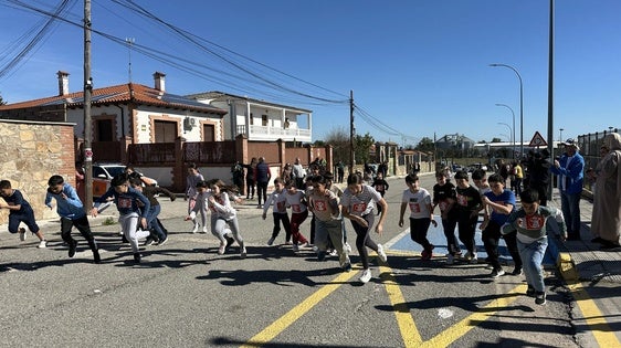 El colegio 'Juan Güell' celebra su Carrera Solidaria 'Kilómetros de Vida'