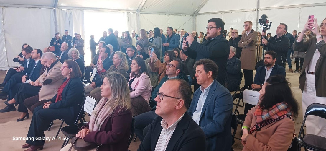 Talayuela recupera la Feria Multisectorial con buen acogida