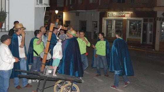 La Quema del Judas se une a las actividades de la Semana Santa talayuelana