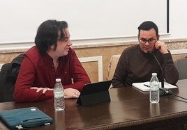 Óscar Jiménez, escritor y magistrado: «Ejerzo de juez y escribo poesía»