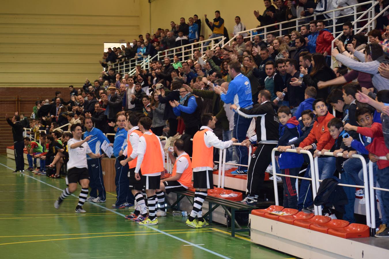 Momento en el que Jaime dedica su gol a "Malaca" 