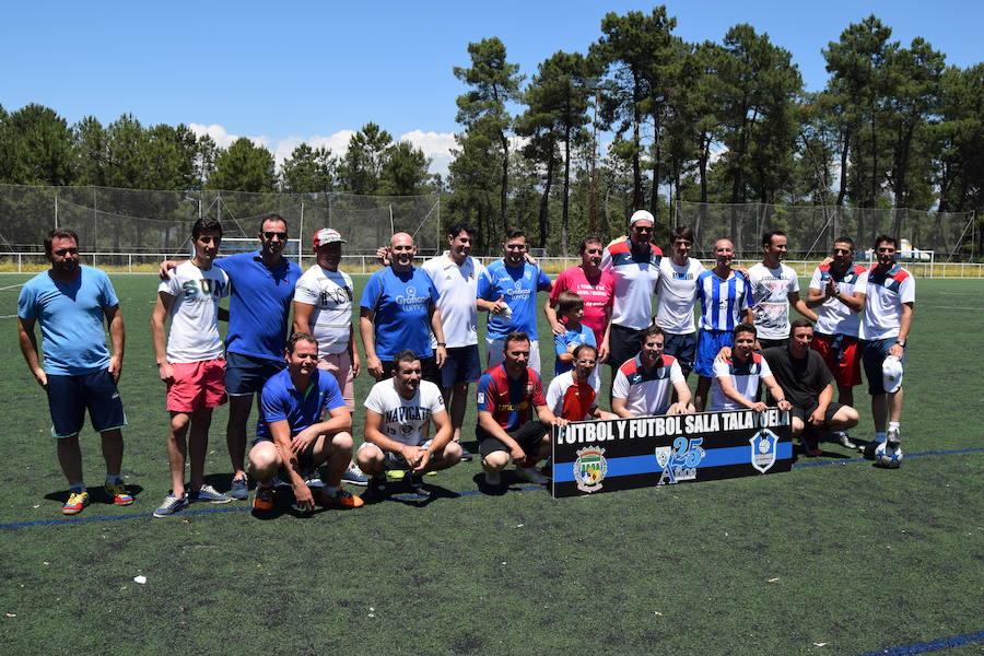 La Escuela de Fútbol disfrutó de su día en familia