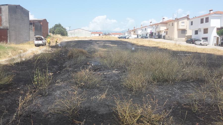 Controlado un pequeño incendio en Talayuela