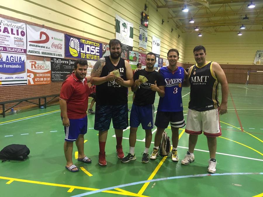 El baloncesto vuelve a Talayuela con la fiesta del 3x3