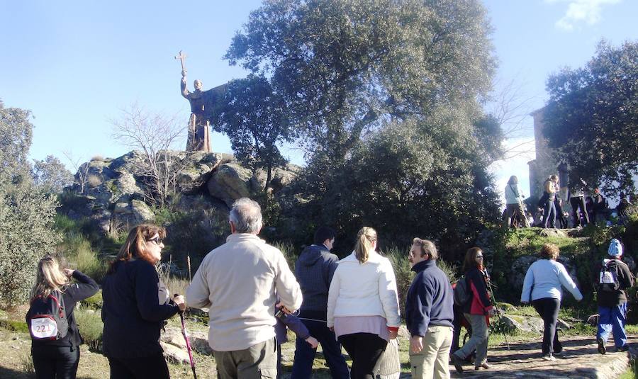 La ruta de los Frailes reunirá a senderistas de toda la zona en Belvís de Monroy y Casas de Belvís