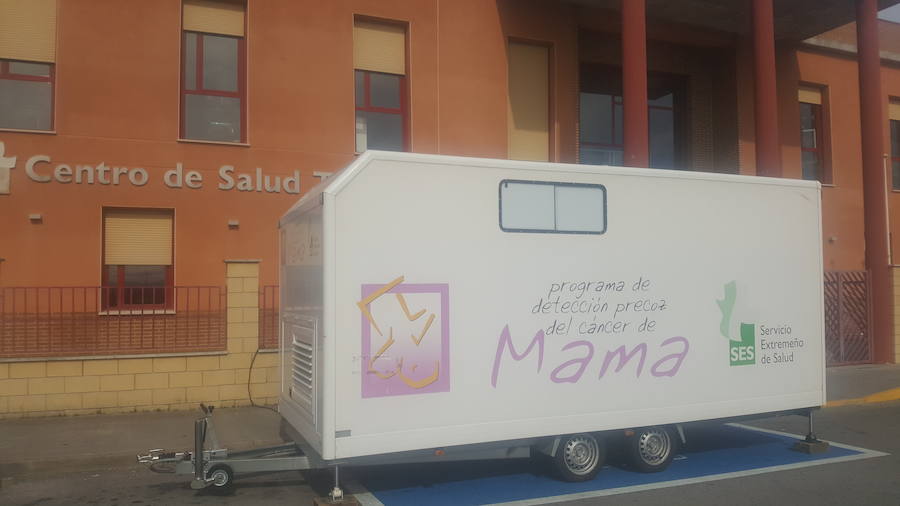 Hasta mañana, centenares de talayuelanas se harán mamografías con el Programa de Detección Precoz del Cáncer de Mama