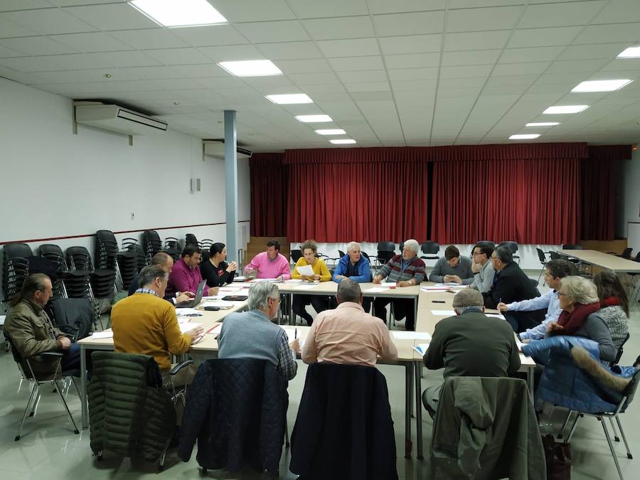 Reunión de la junta directiva de Aprodervi 