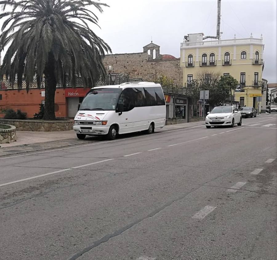 El servicio de transporte público en una de sus pardas 