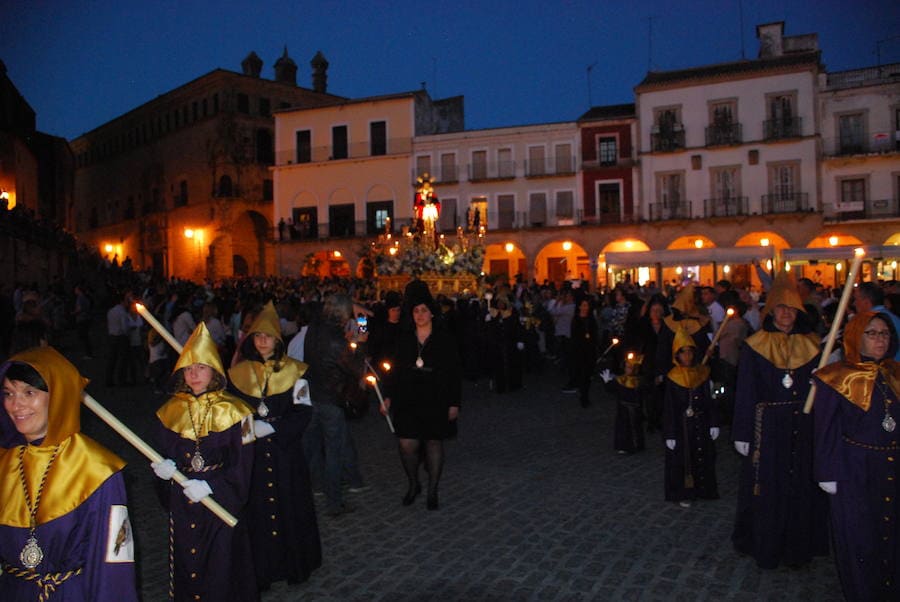 La Cofradía el Cautvo y San Juan saldrá hoy con su imagen titular 