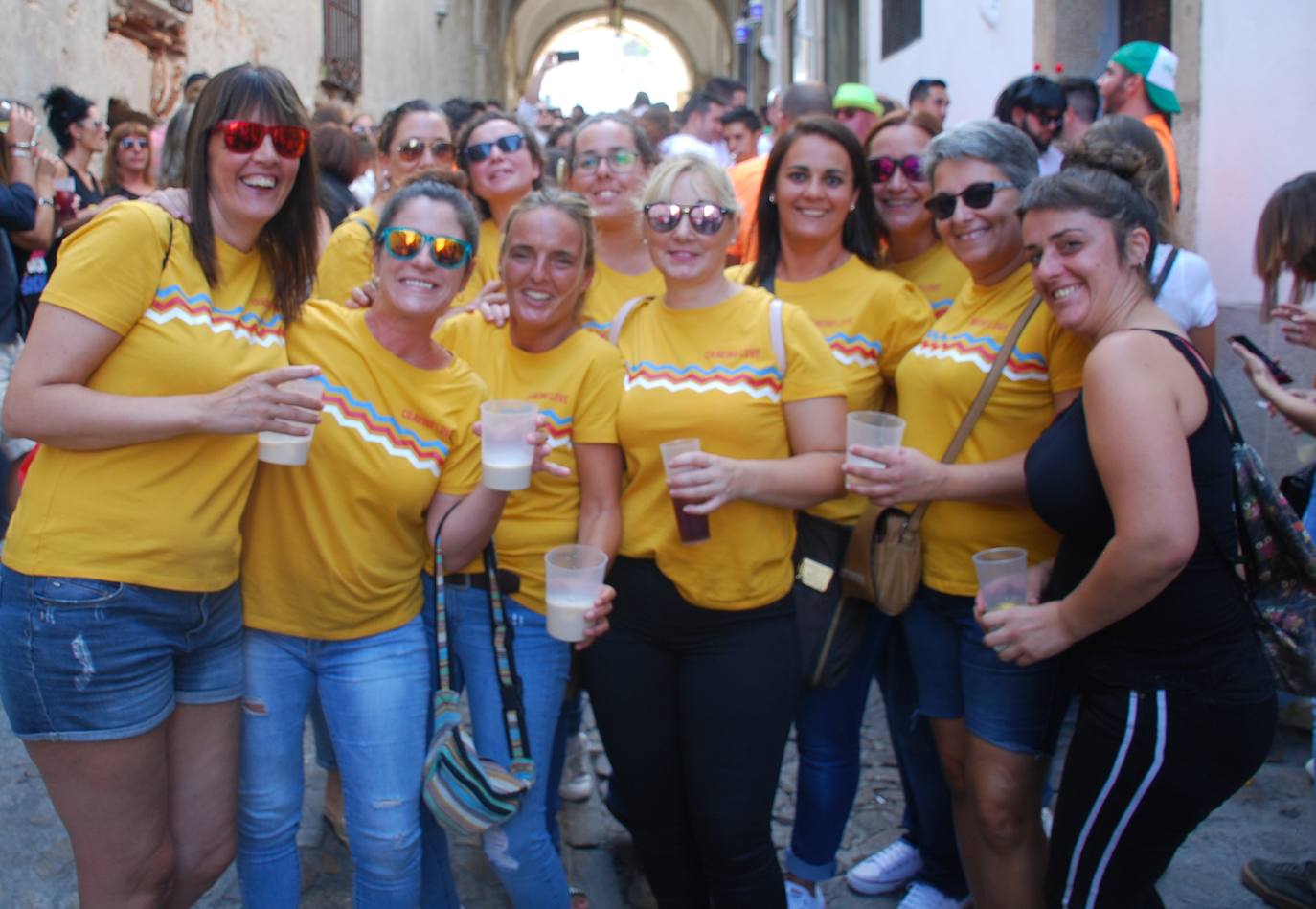 Participantes de la fiesta en la jornada de la capea de mujeres de una edición anterior 