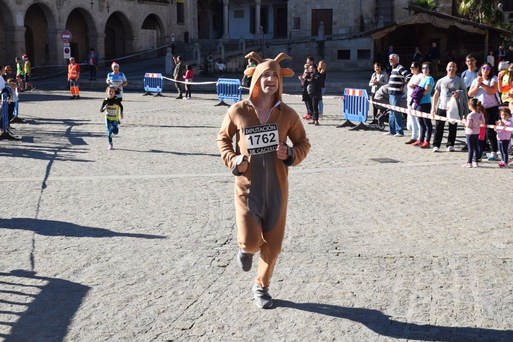 Fotos: La San Silvestre trujillana 2019