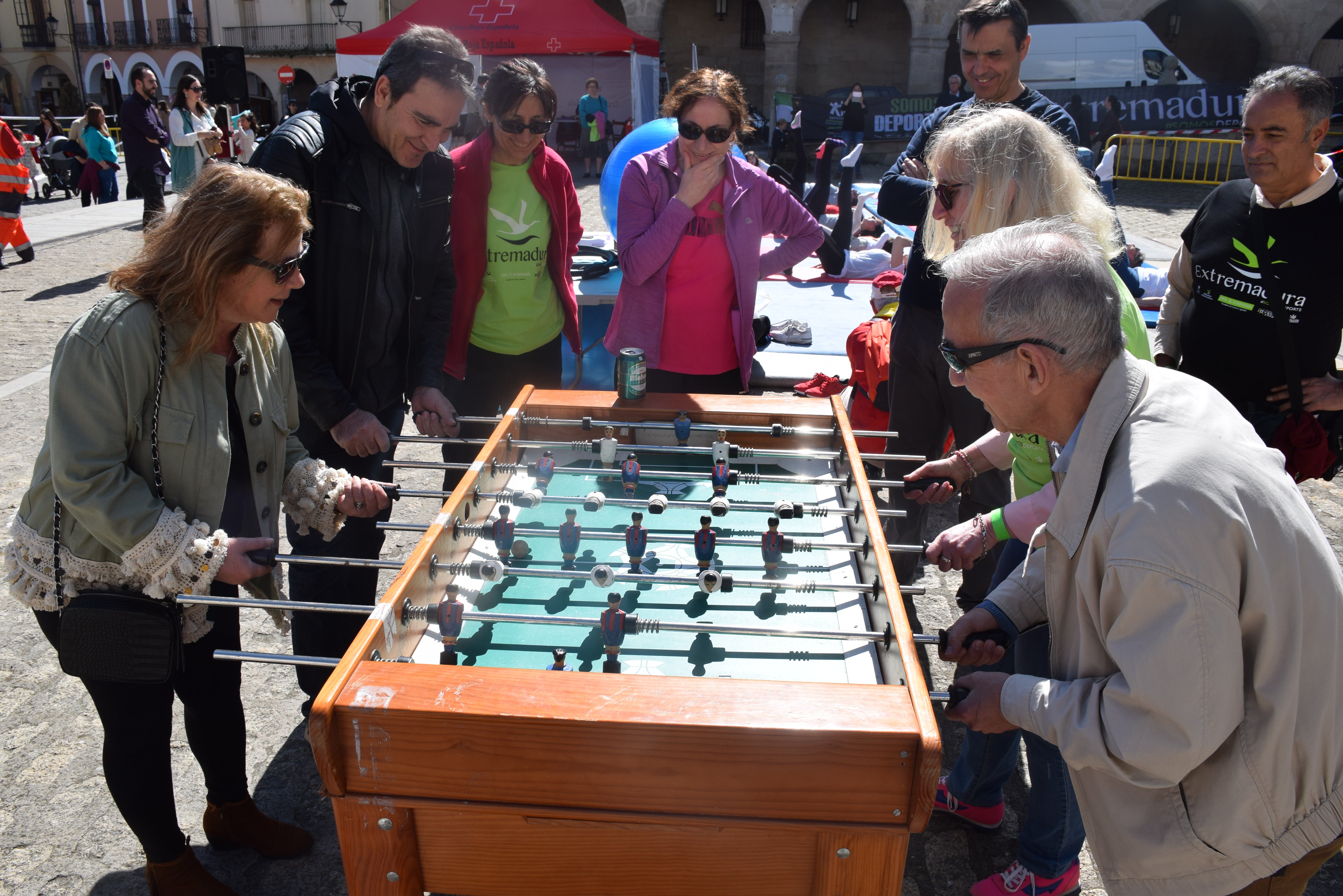 Fotos: La plaza Mayor acoge el programa 'Deporte y mujer'