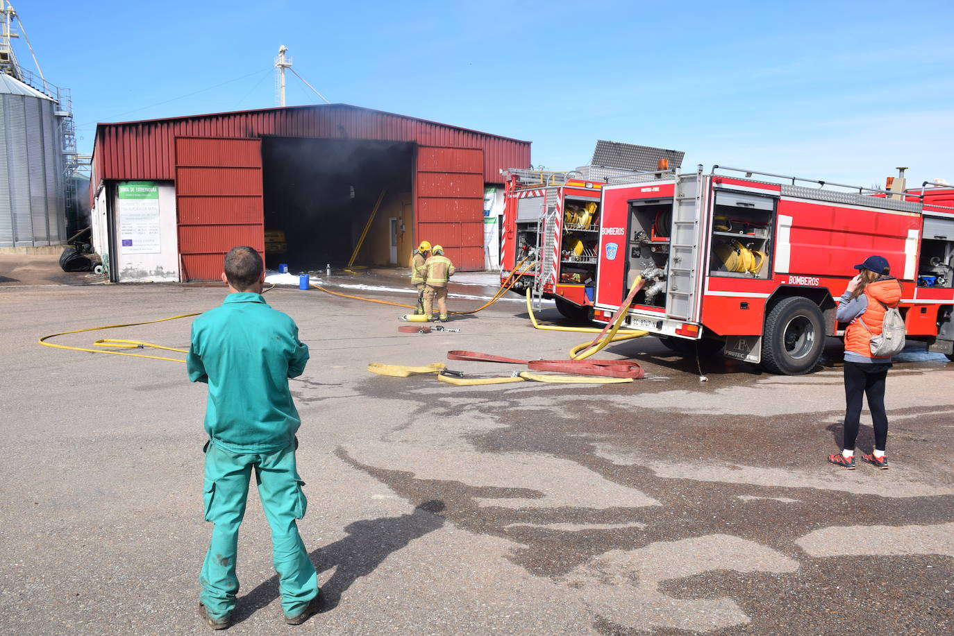 Fotos: Incendio en una nave en Copreca