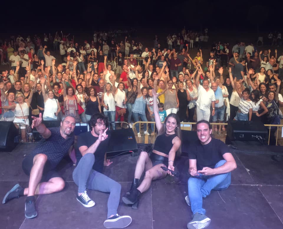 M-Cano Tributo A Mecano, el verano pasado en Guadiana del Caudillo.