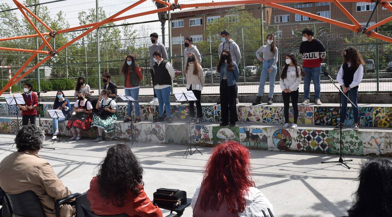 Fotos: Homenaje a Kin Paredes