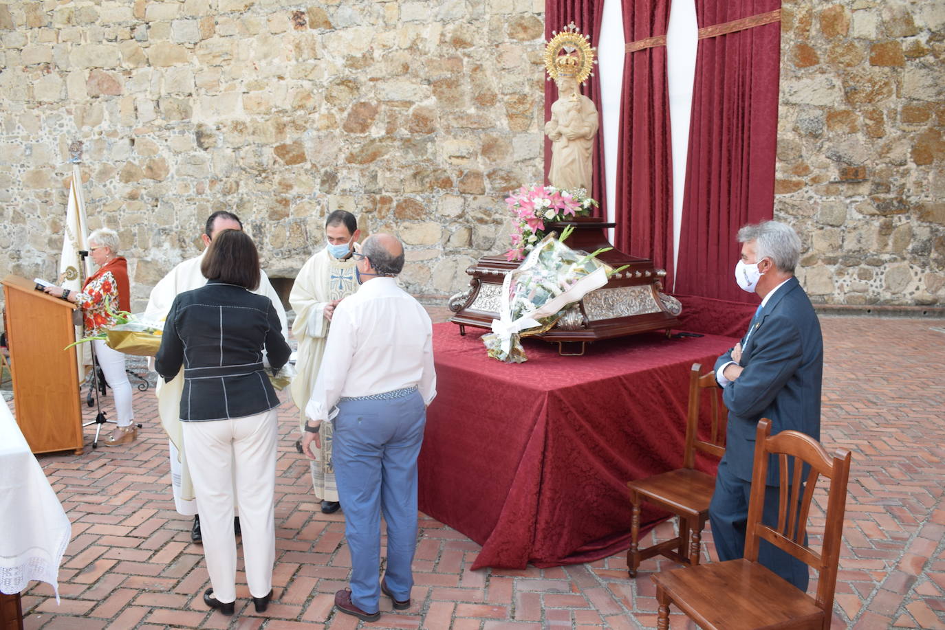 Fotos: Ofrenda floral a la Patrona